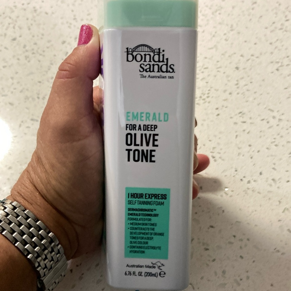 Self tanning foam NWT